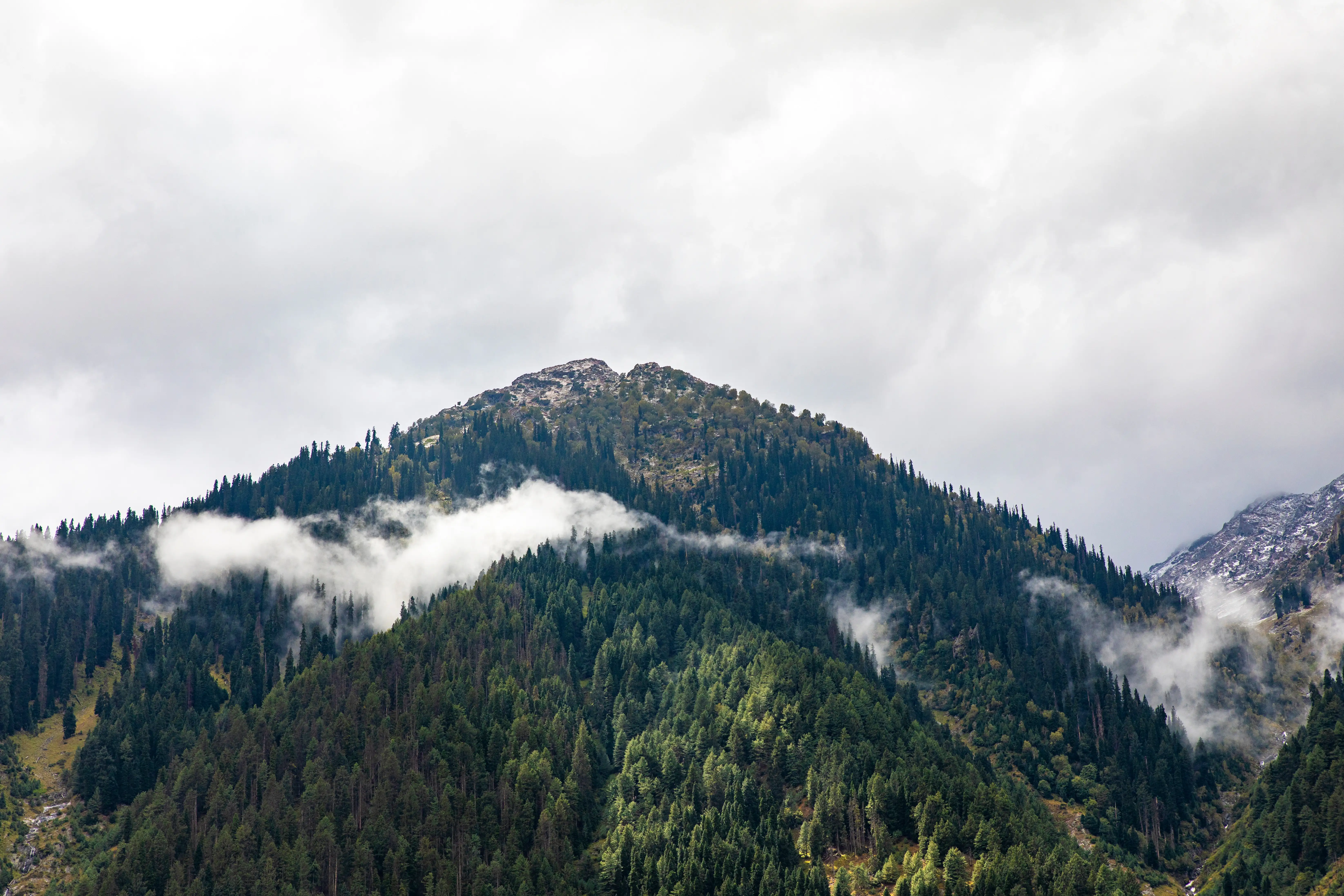 tulian lake trek
